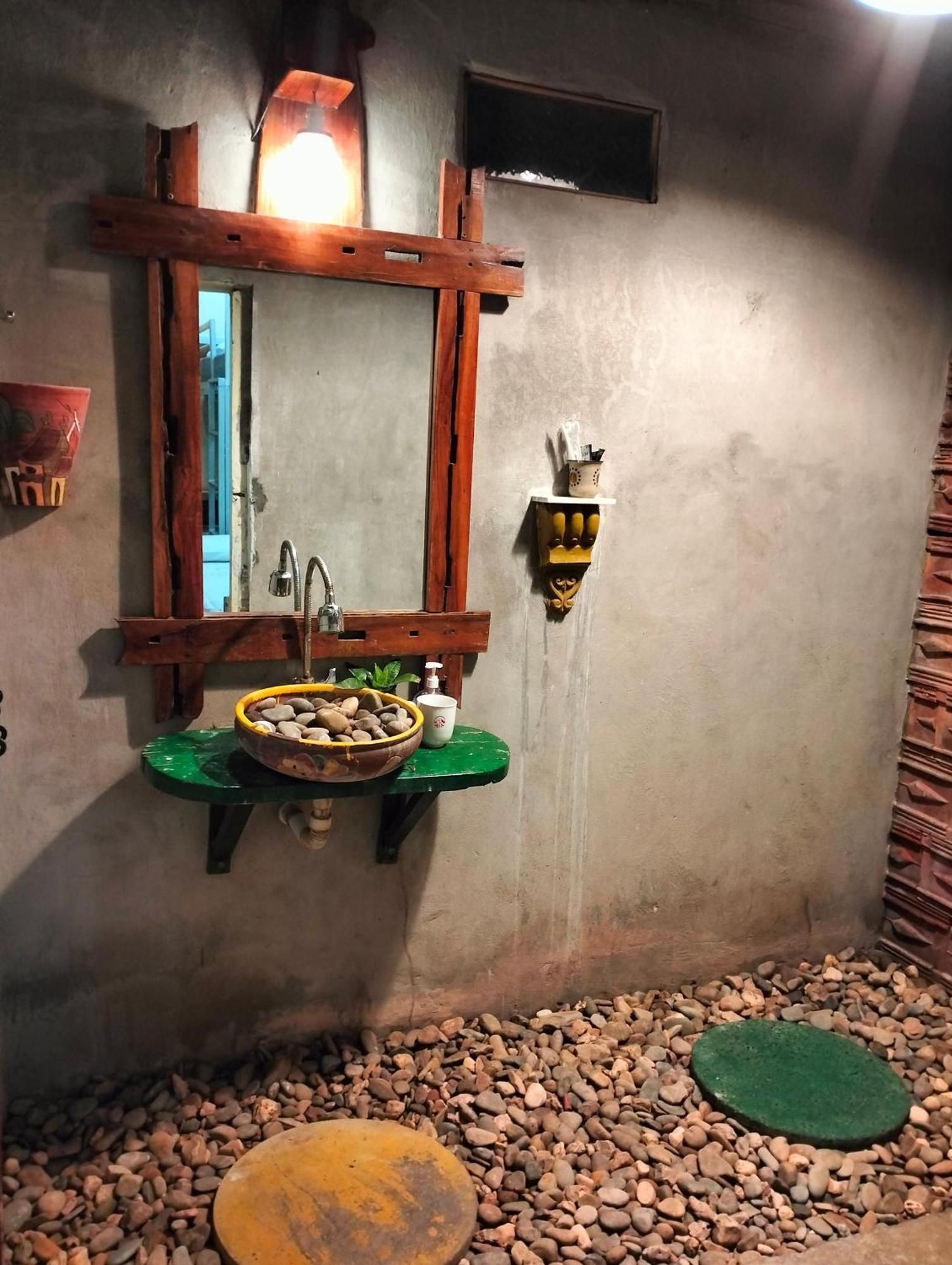 Highway 20 Homestay Phong Nha Eksteriør billede