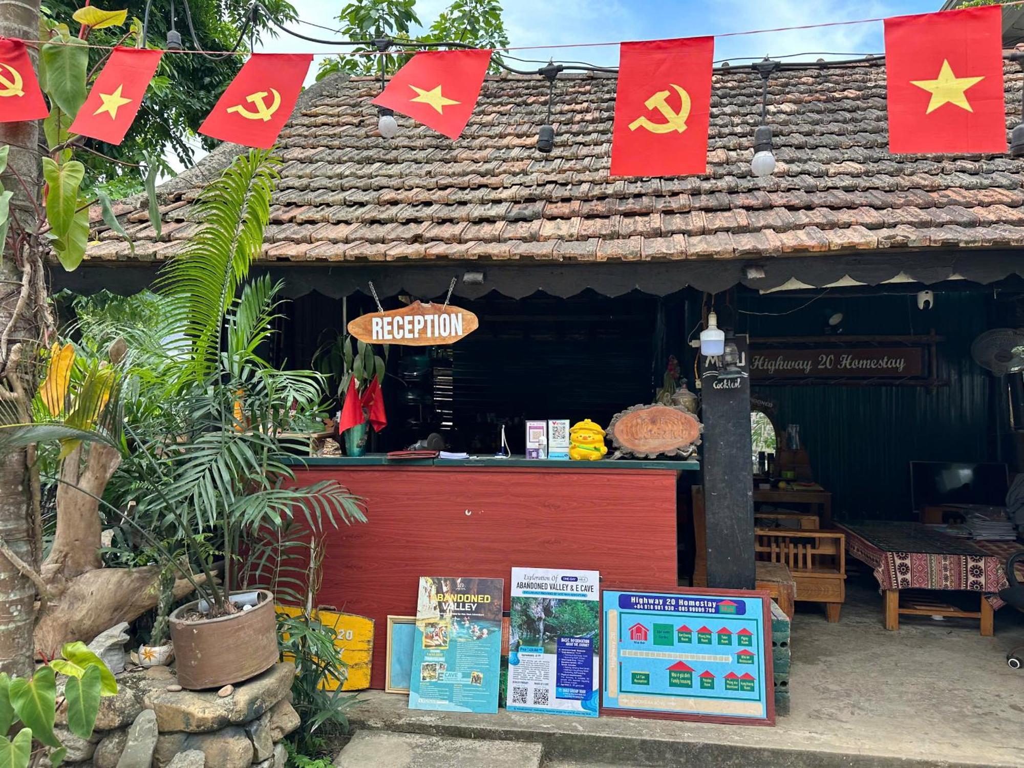 Highway 20 Homestay Phong Nha Eksteriør billede