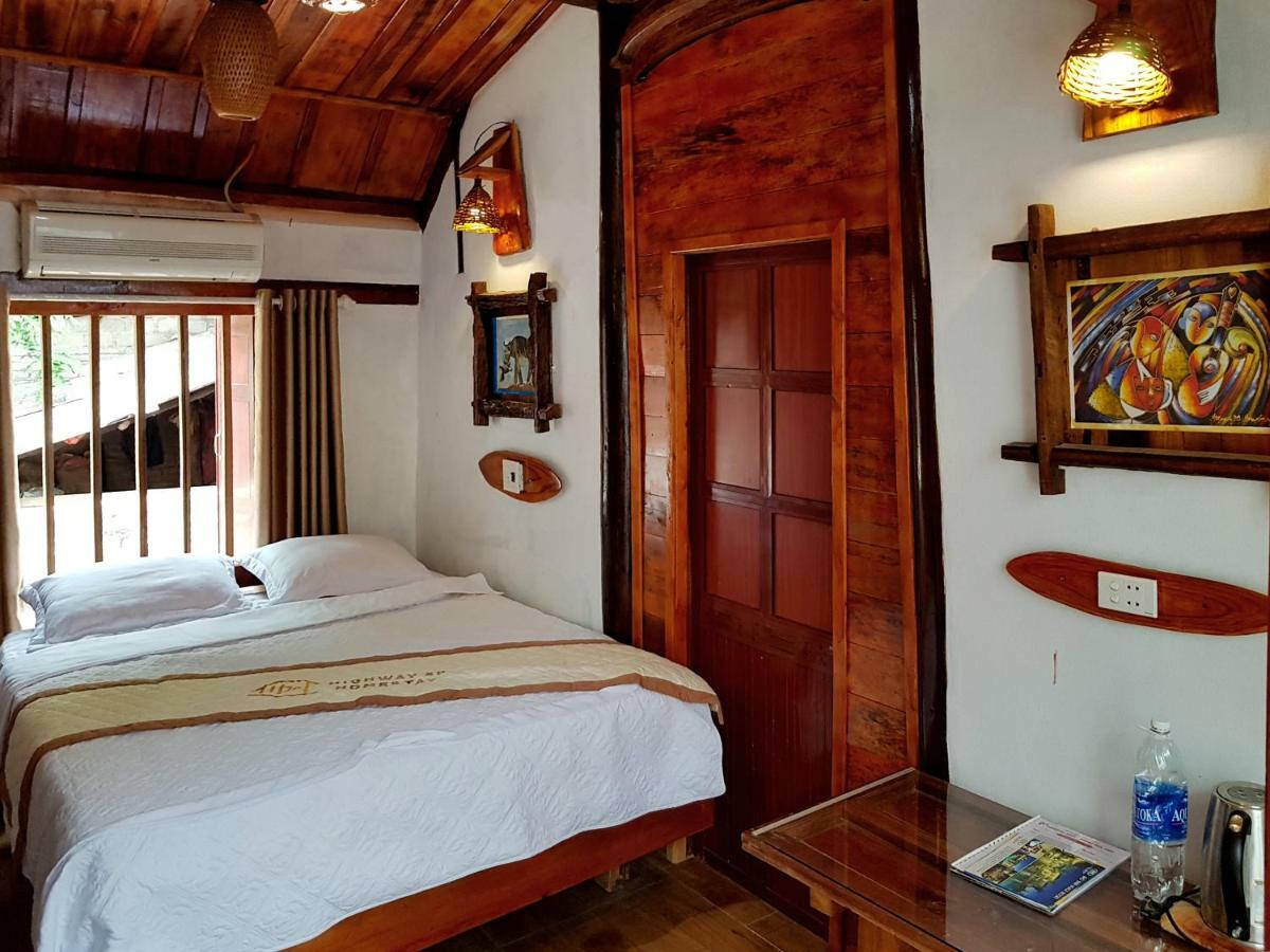 Highway 20 Homestay Phong Nha Eksteriør billede